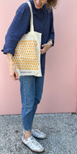 Cargar imagen en el visor de la galería, TOTE BAG GINGERBREAD